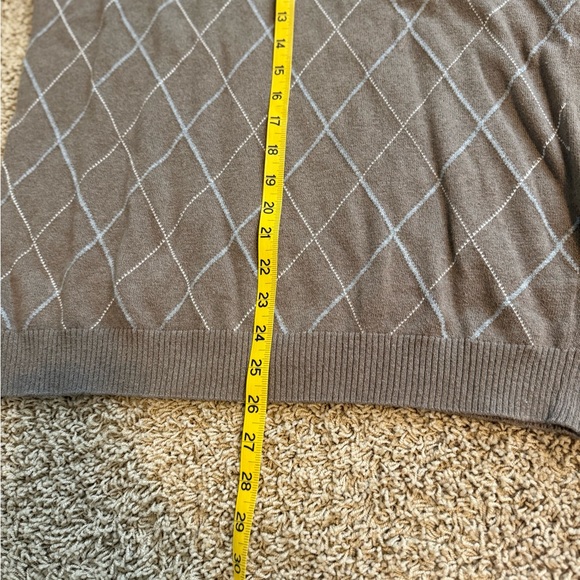 Van Heusen Brown Argyle 1/4 Zip Sweater - Picture 4 of 5